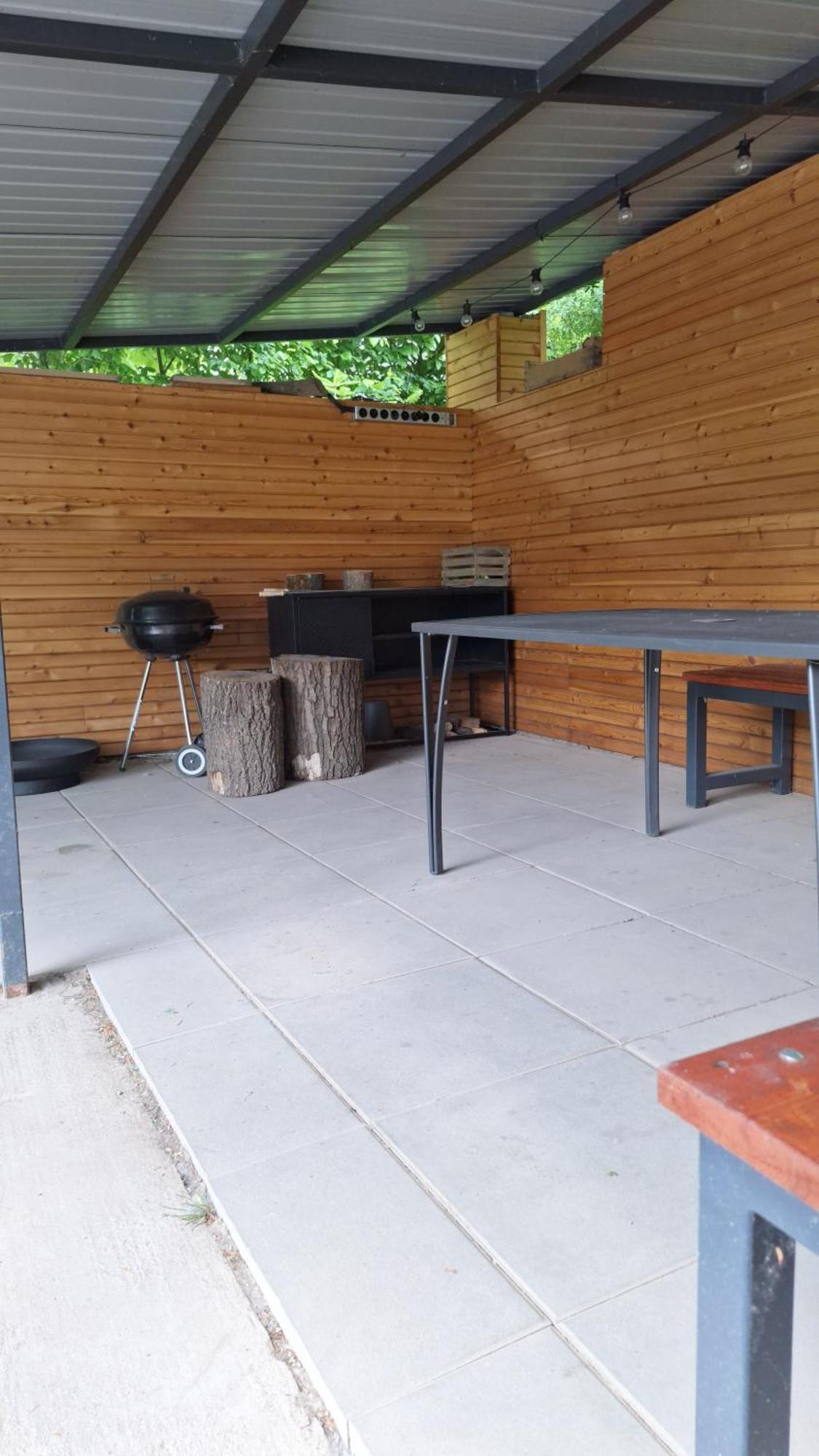 Bungalov Na Brehu Labe S Vlastnim Molem Pardubice Luaran gambar
